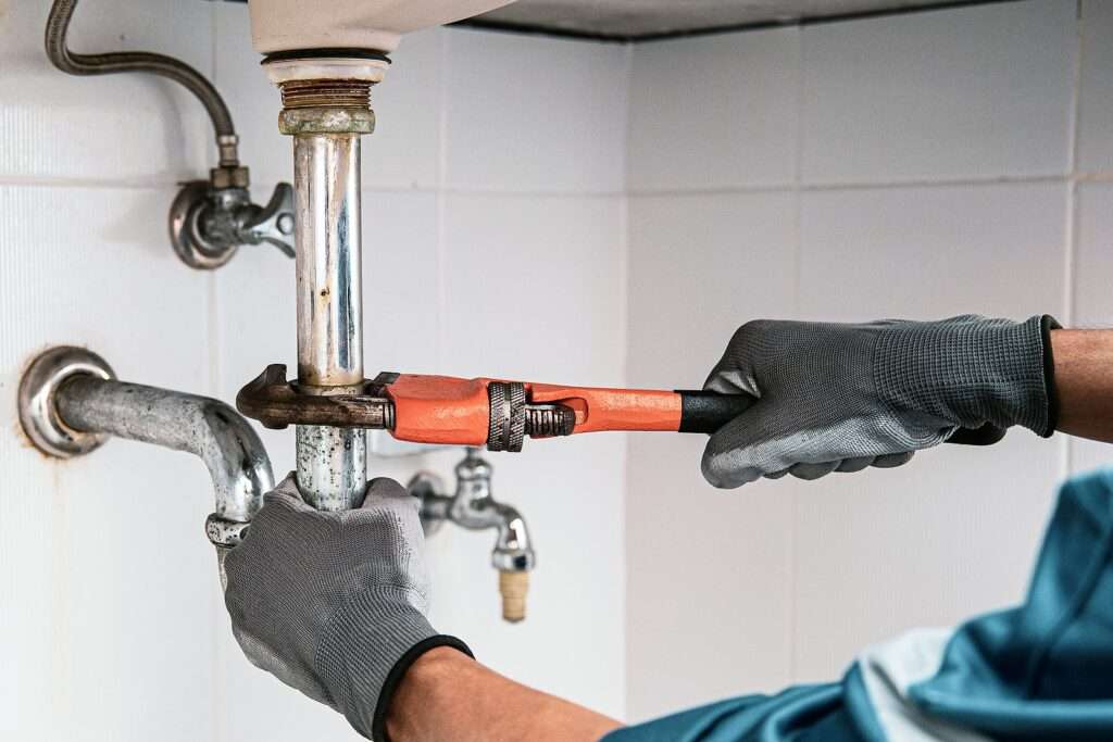 Drain cleaning service in Oklahoma City, Oklahoma and the surrounding area by Proline Plumbing OKC.